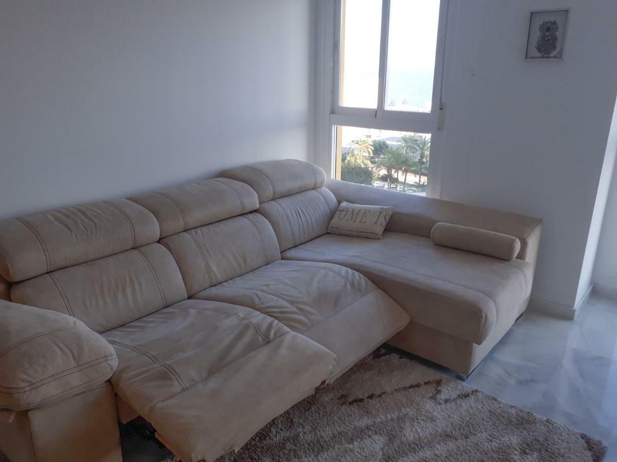 Atico Duplex Con Vistas Al Mar. Dos Plazas De Garaje Apartment ตอร์เรโมลิโนส ภายนอก รูปภาพ